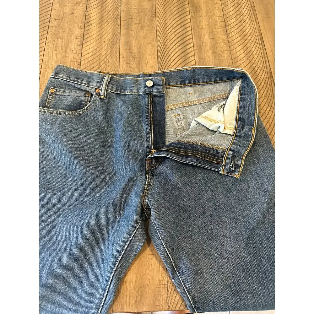Levi's 517 Boot Cut Jeans Men's 34x32 Blue Denim Medium Wash Classic Fit Pants